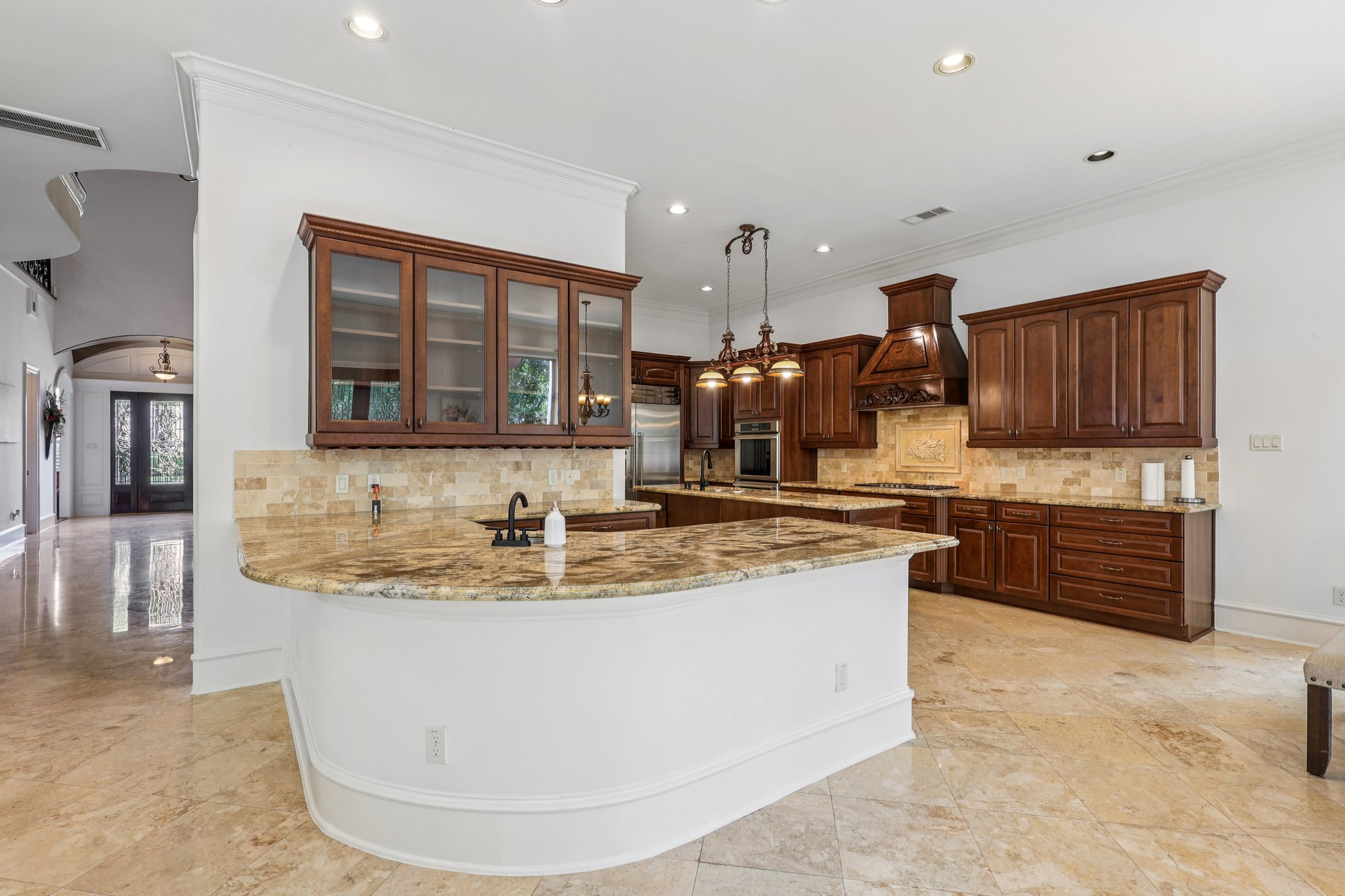 Navarro St-1106-013.jpg