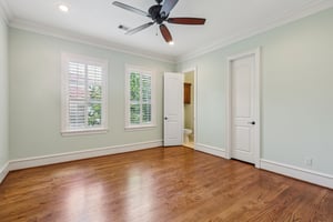 Navarro St-1106-031.jpg