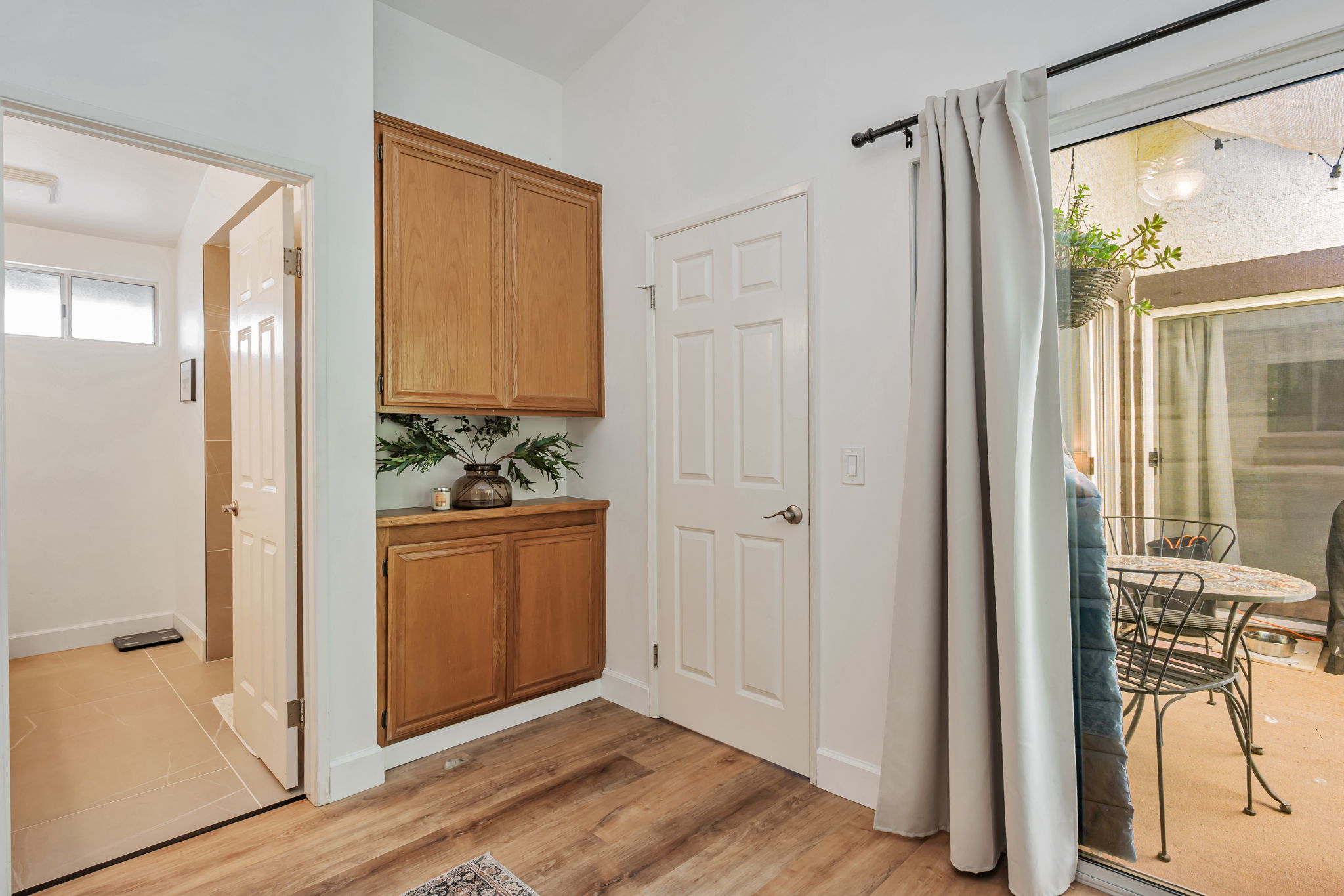 028_5534 Las Virgenes Rd 120 