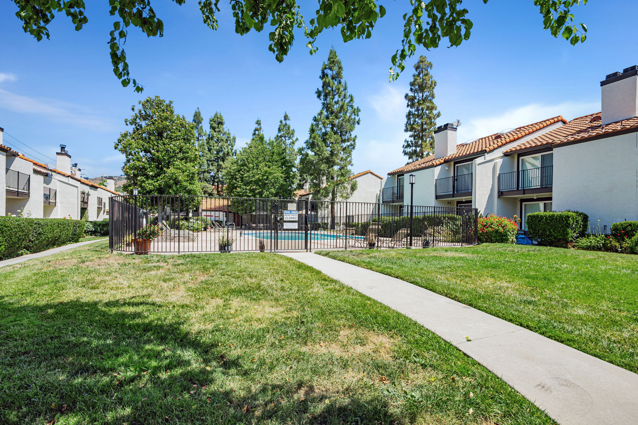 032_5534 Las Virgenes Rd 120 