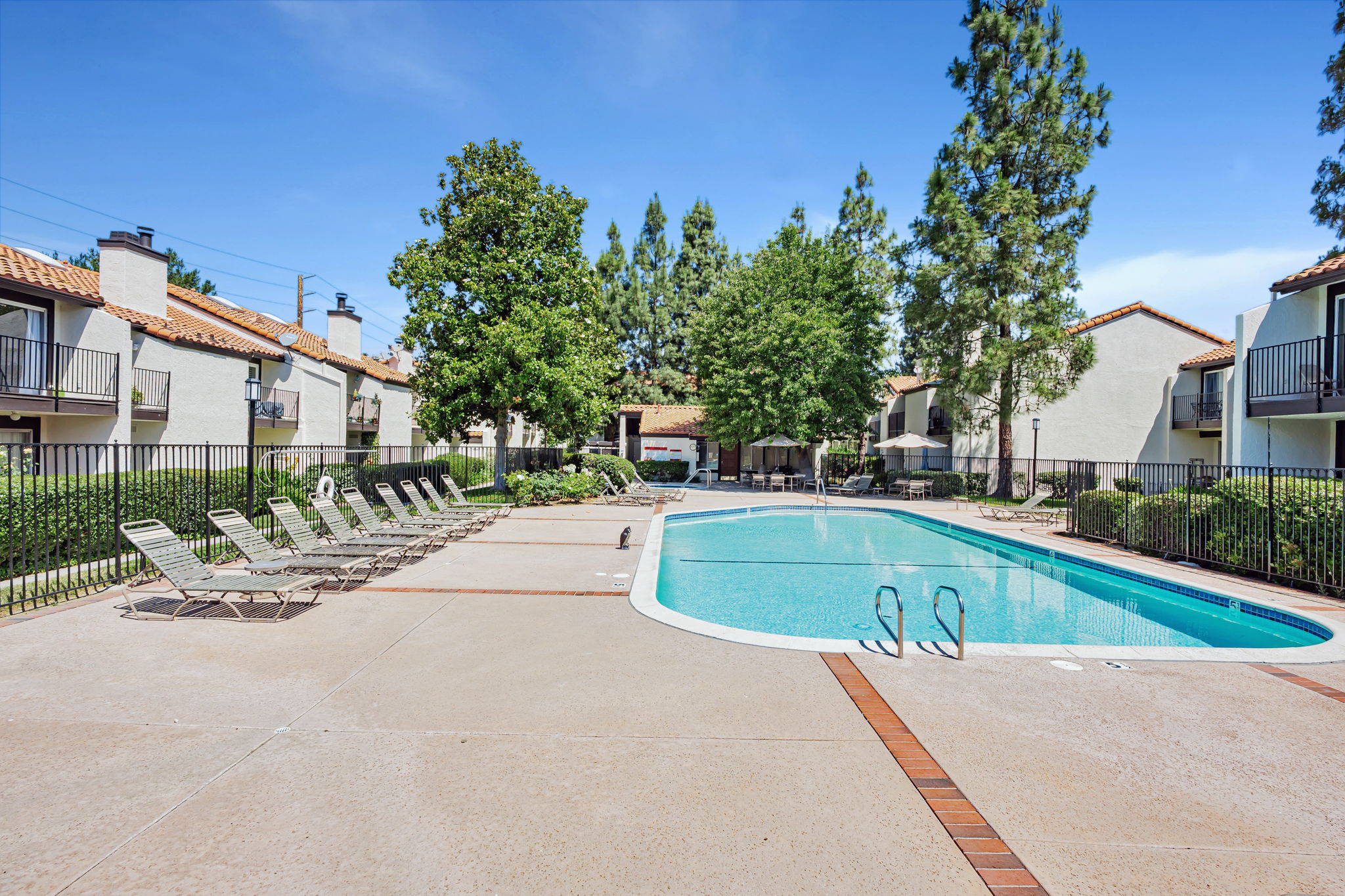 039_5534 Las Virgenes Rd 120 