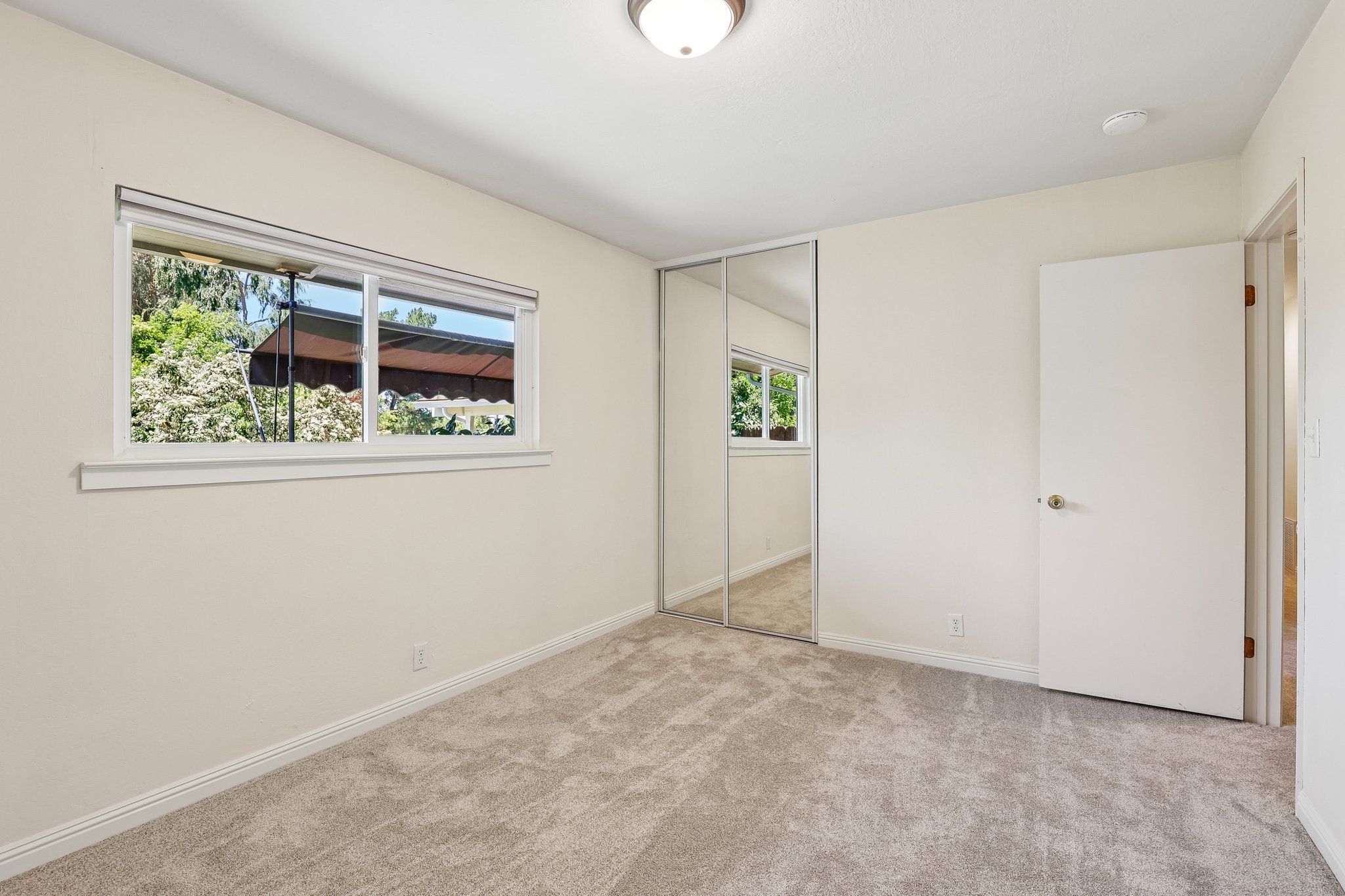 Charlotte Way-S1605-030.jpg