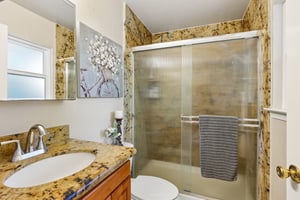 Charlotte Way-S1605-034.jpg