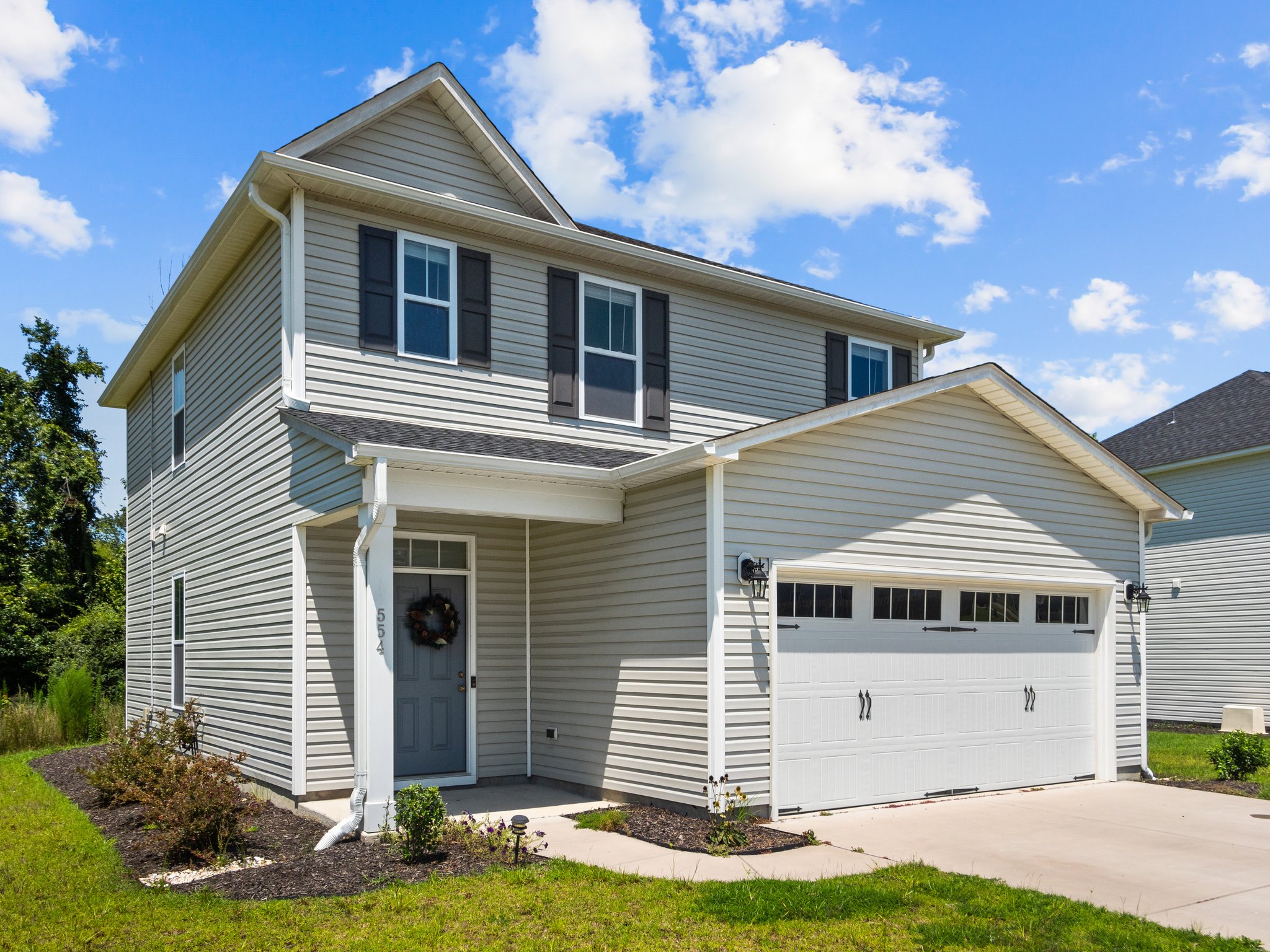 554 Avendale Dr, Rocky Point, NC 28457