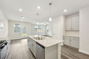 Houston - Kemah Crossing - 554 Avisa Drive, Kemah TX 77565 - 014