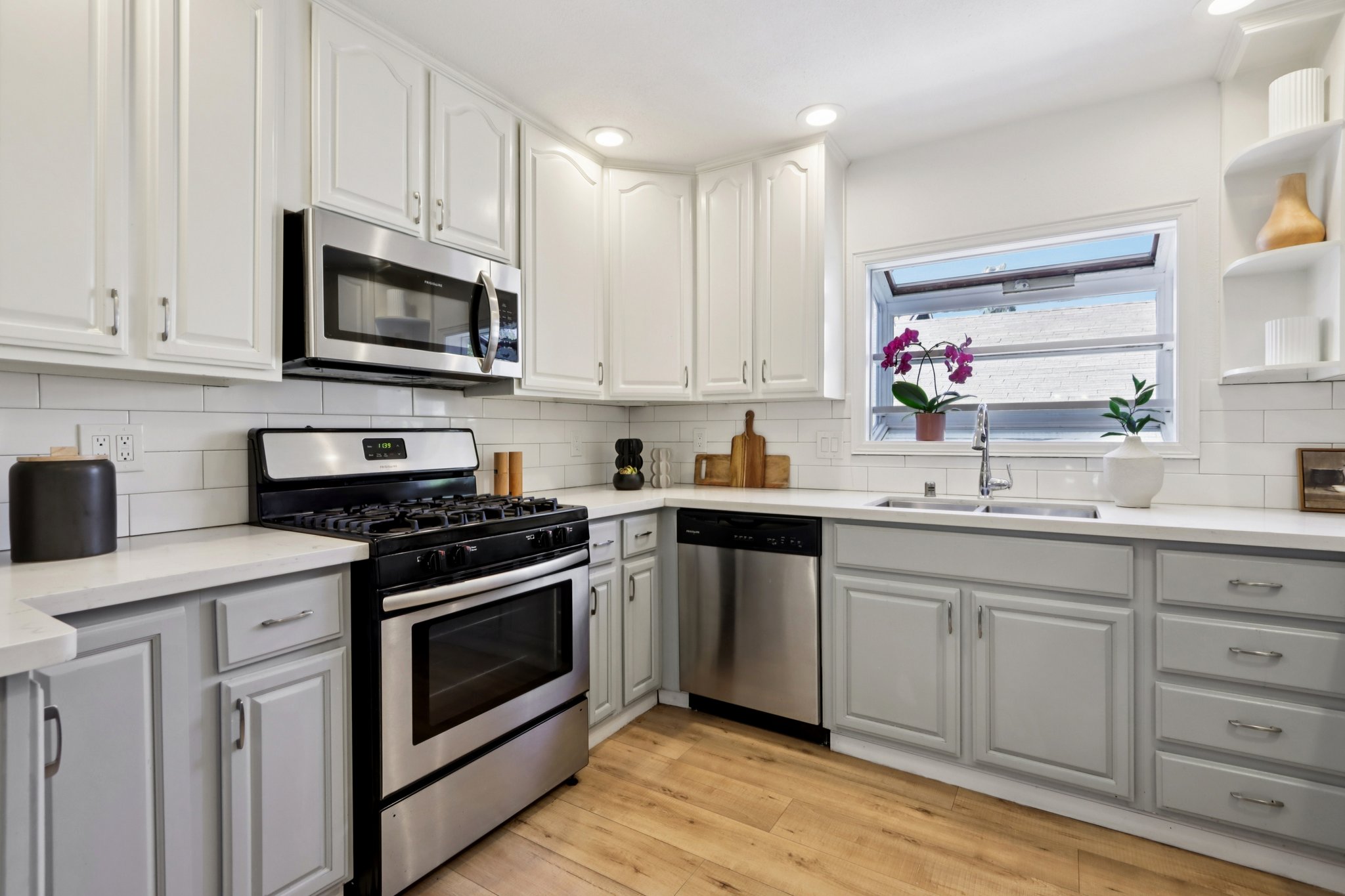 Fisk Ave-S0603-019.jpg