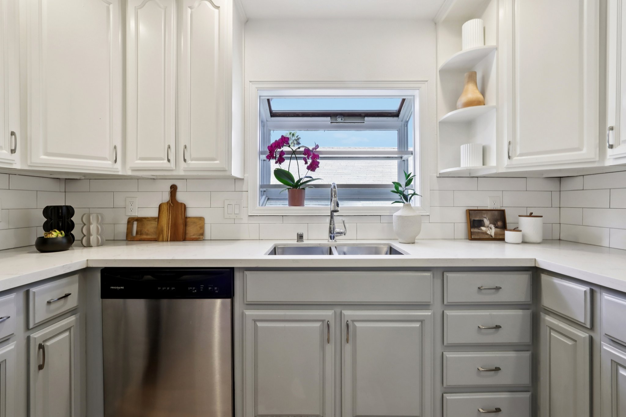 Fisk Ave-S0603-021.jpg