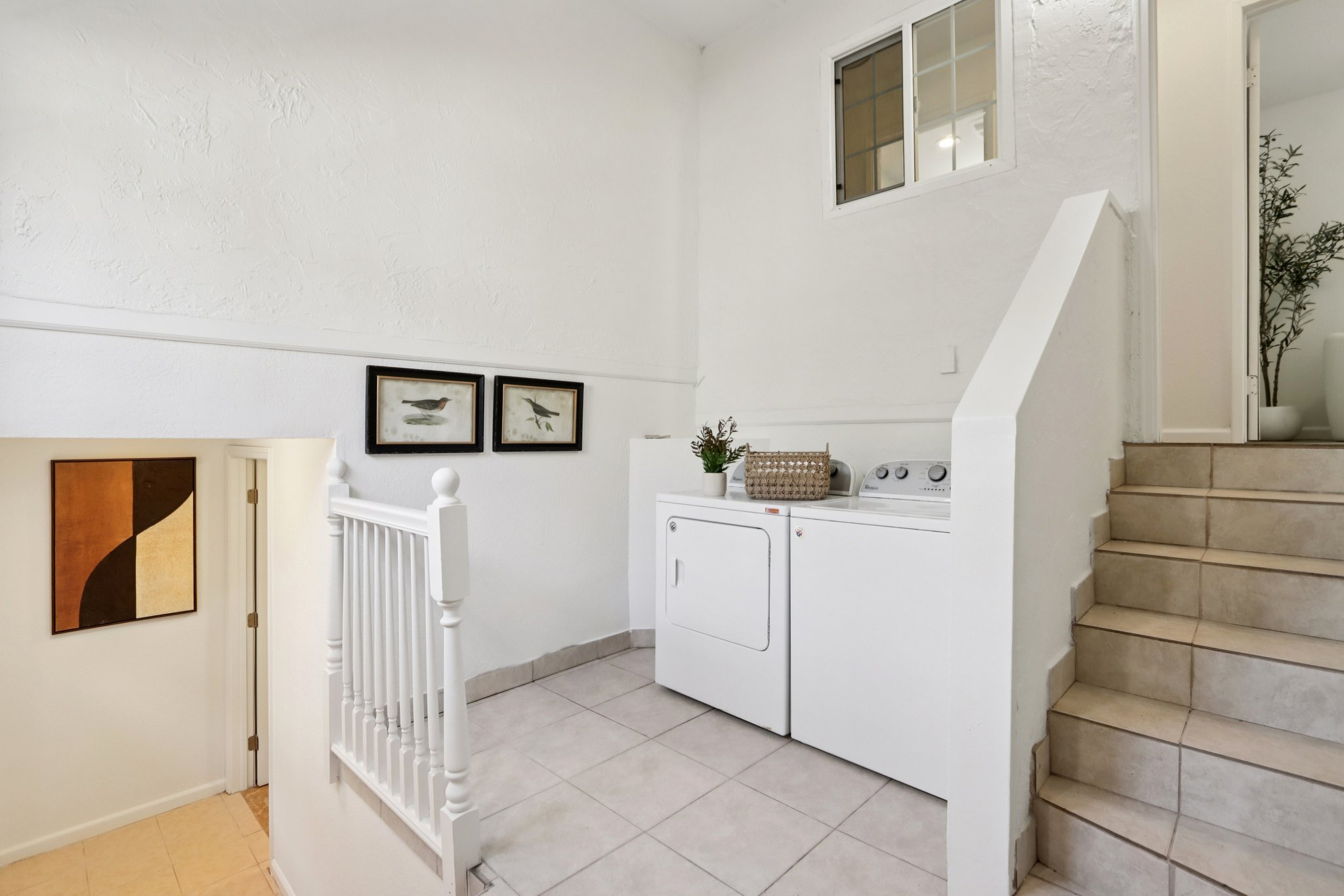 Fisk Ave-S0603-036.jpg