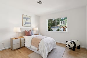 Fisk Ave-S0603-028.jpg