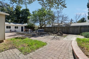 Fisk Ave-S0603-047.jpg