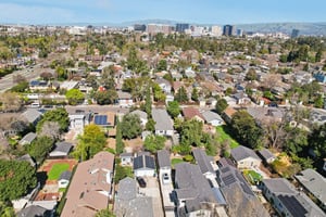 Fisk Ave-S0603-063.jpg