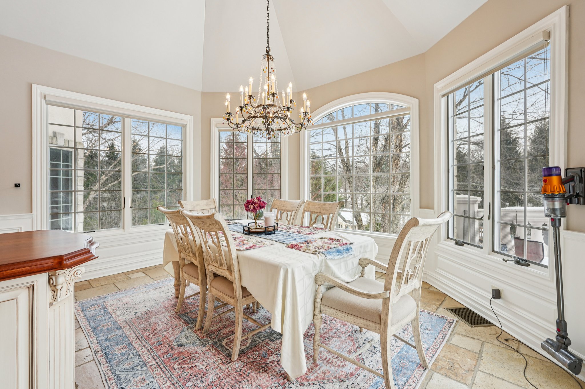 Hampton Hill Rd-S1102-015.jpg