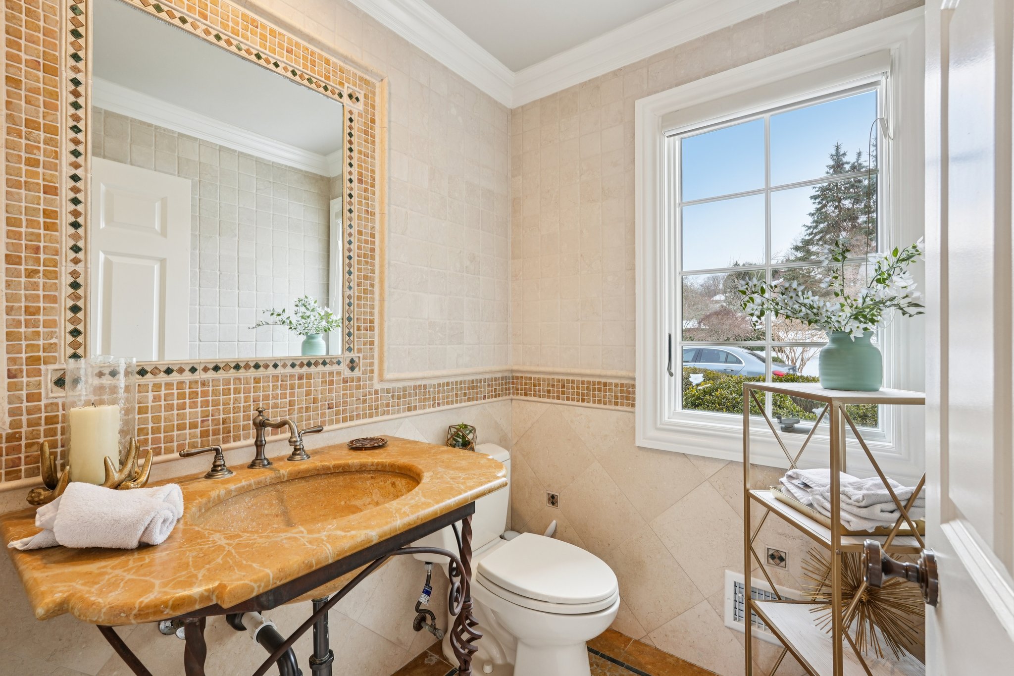 Hampton Hill Rd-S1102-031.jpg