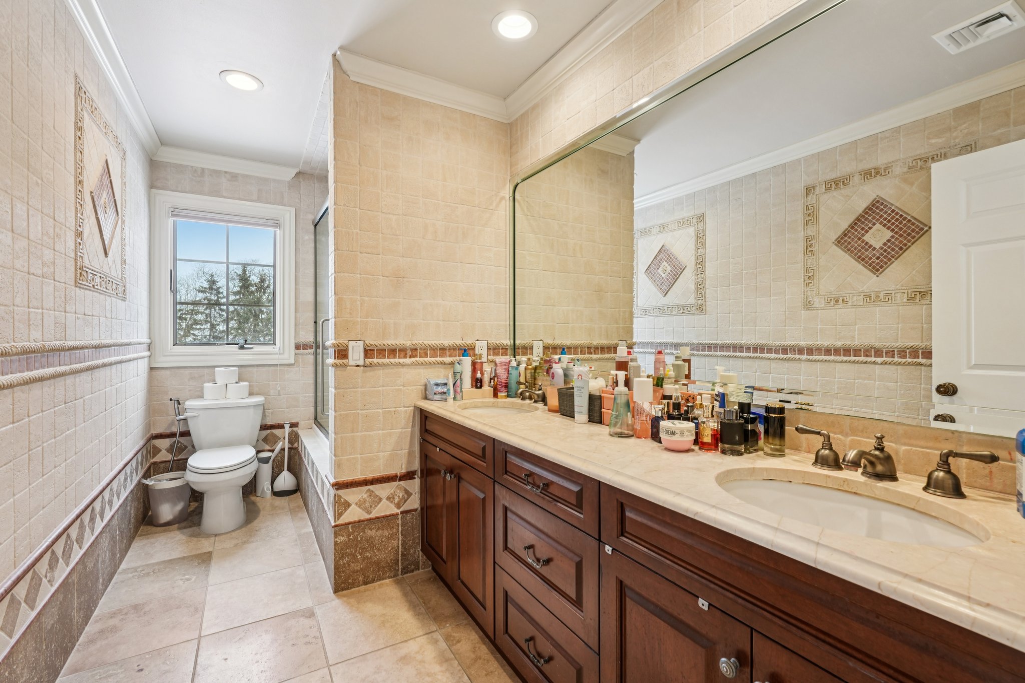 Hampton Hill Rd-S1102-058.jpg