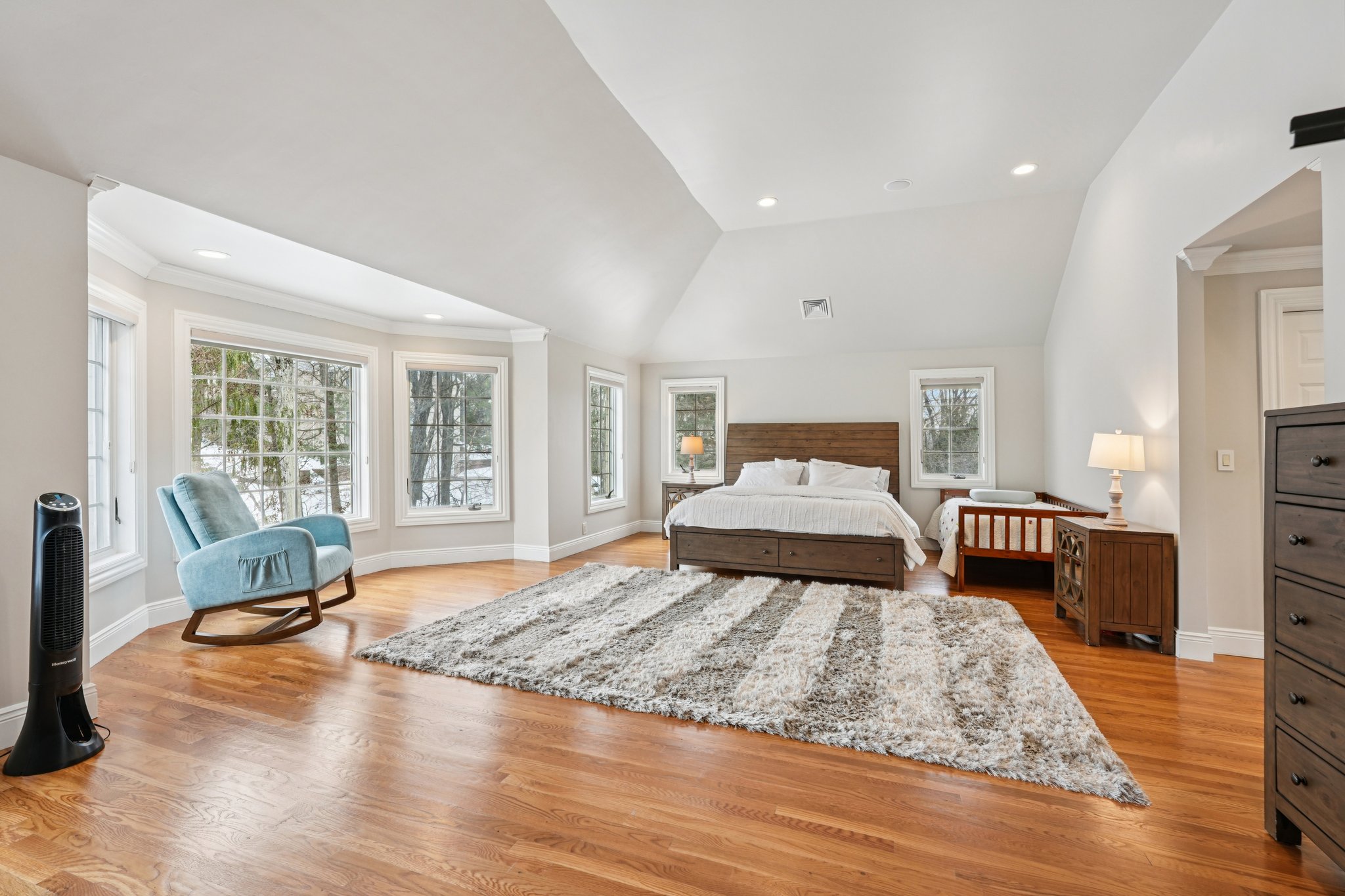 Hampton Hill Rd-S1102-067.jpg