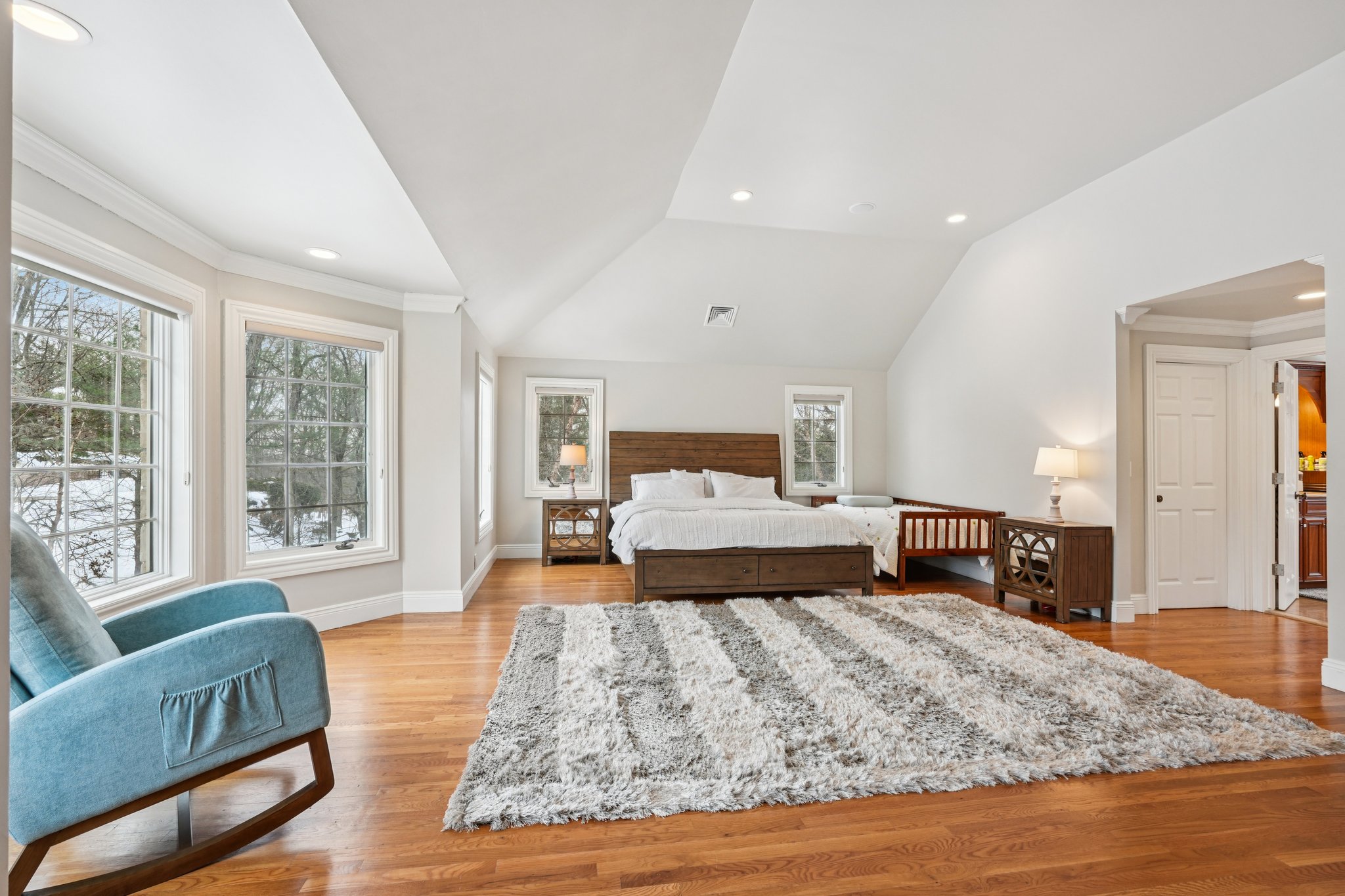 Hampton Hill Rd-S1102-068.jpg