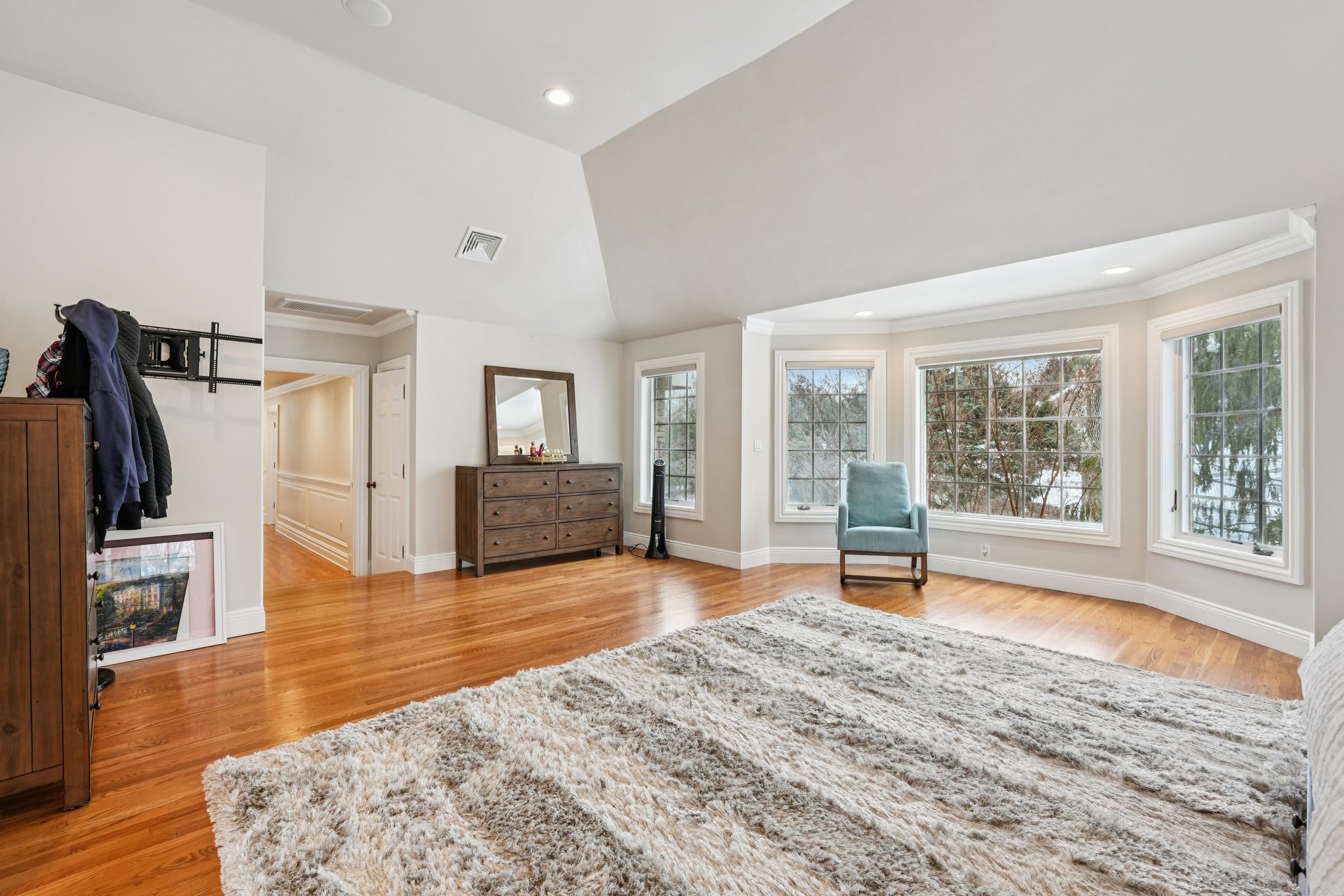 Hampton Hill Rd-S1102-070.jpg