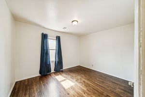 NOA05200.jpg