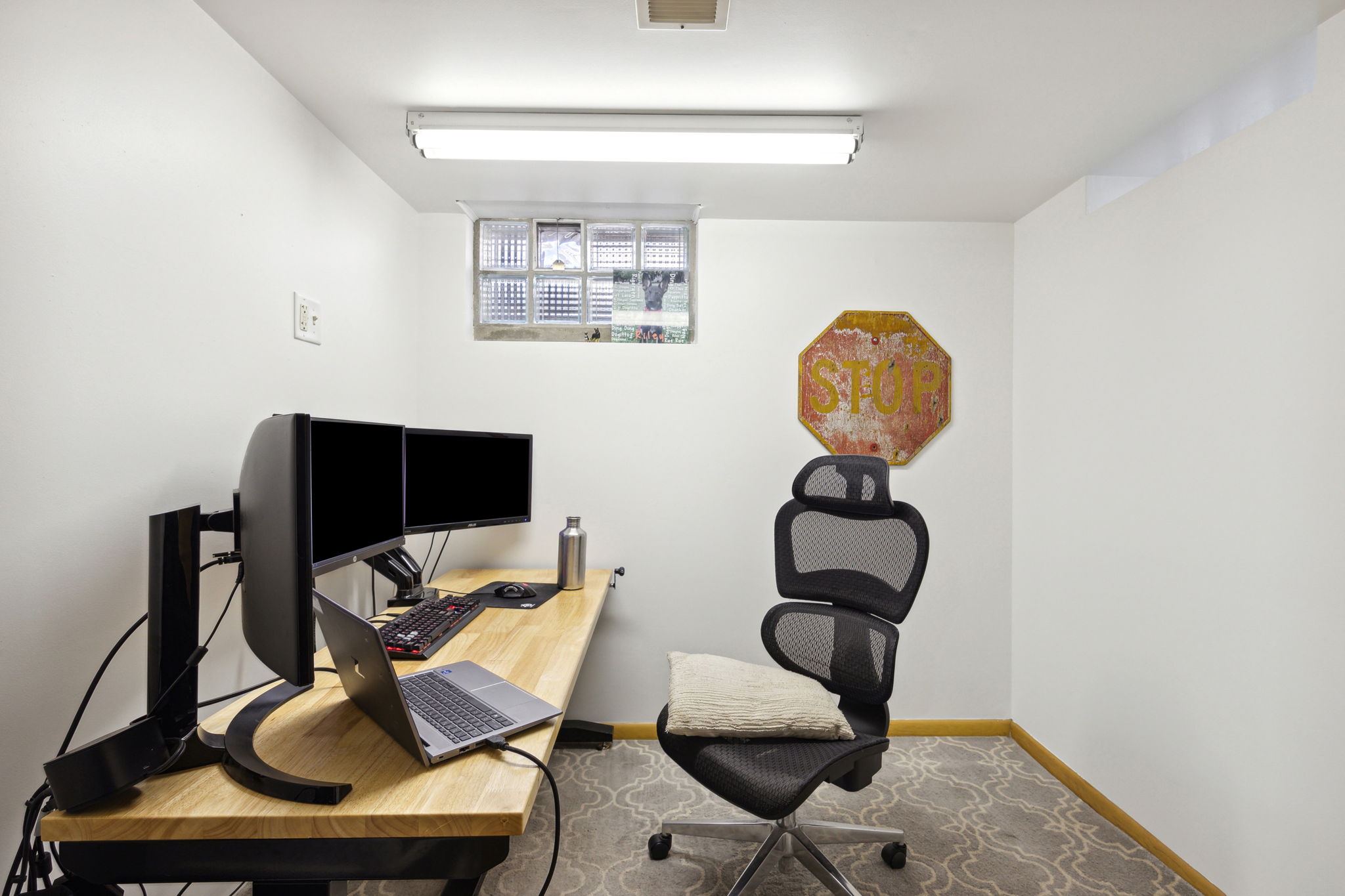 18_Interior