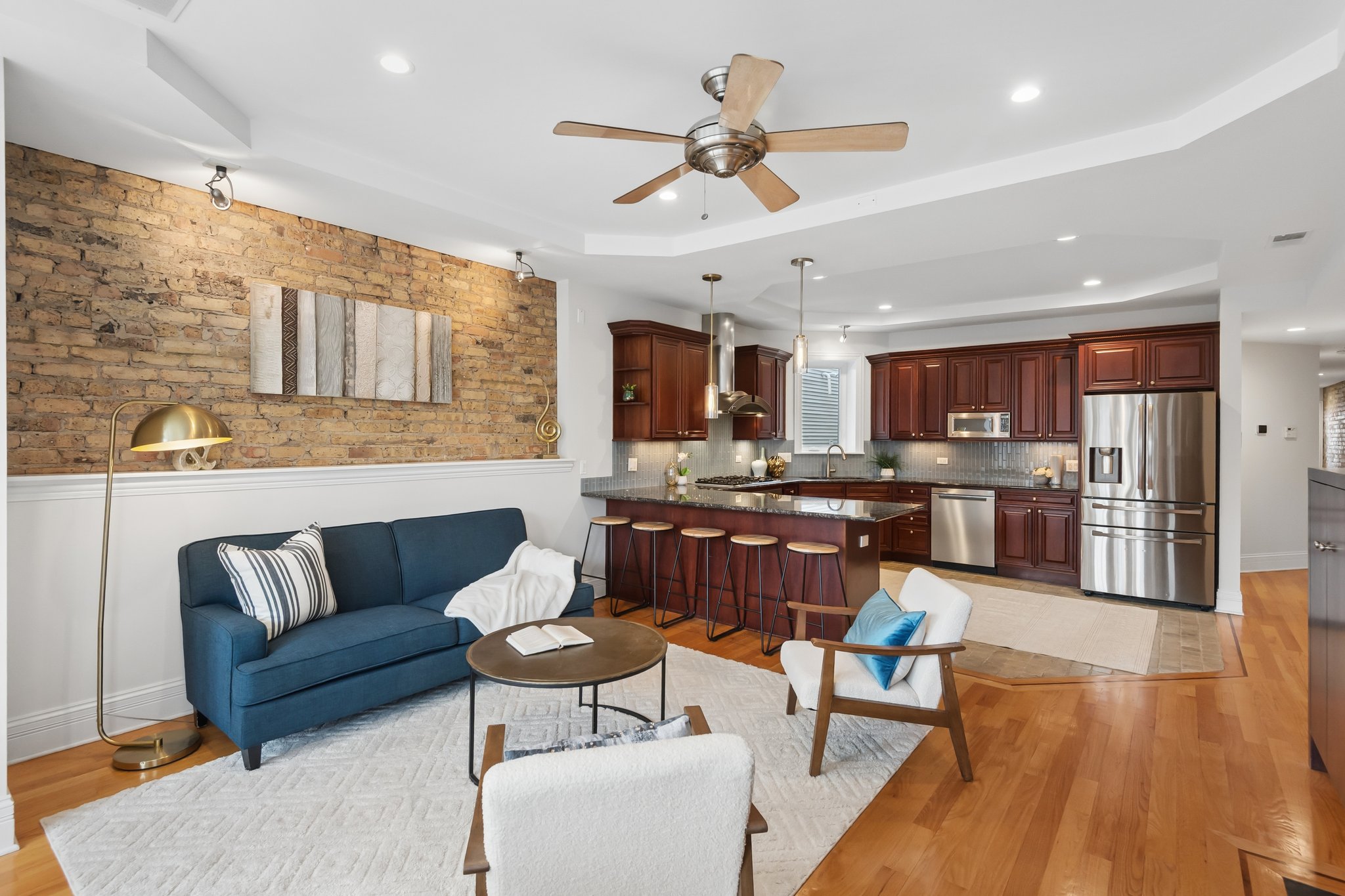 5540 N Glenwood Ave_004.jpg