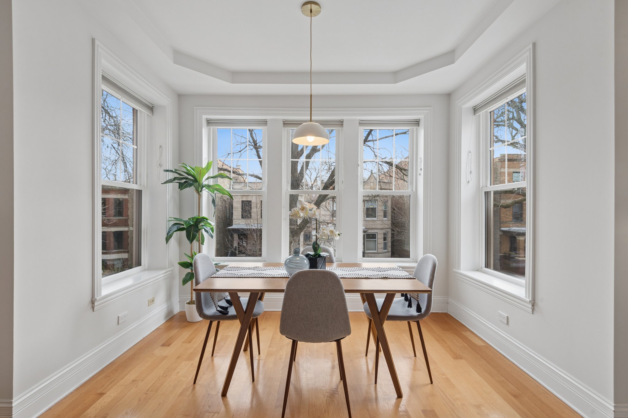 5540 N Glenwood Ave_006.jpg