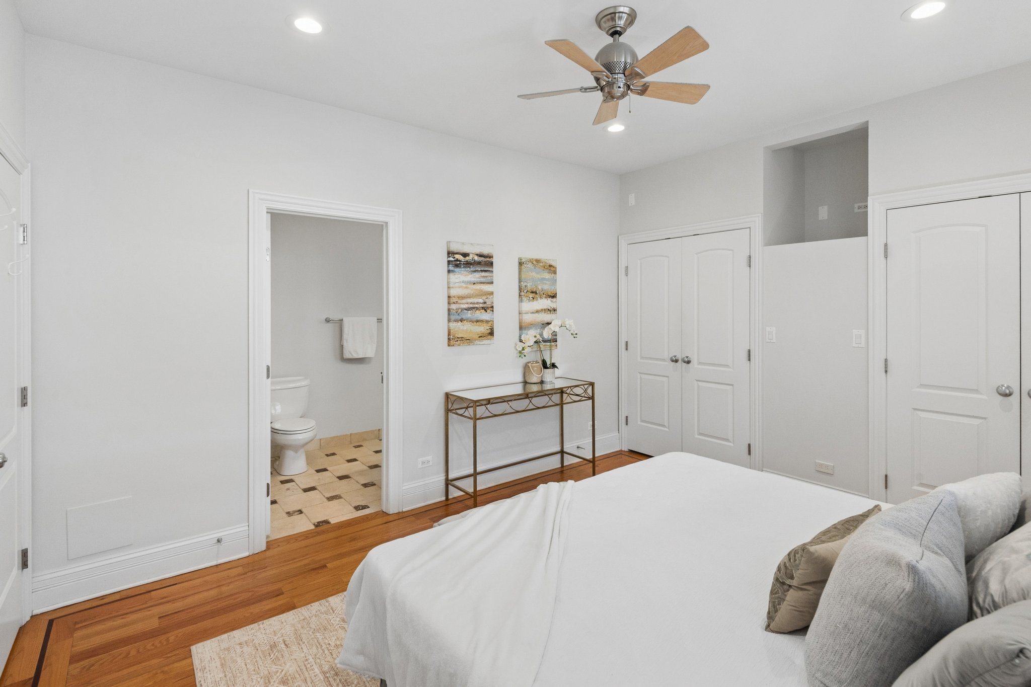 5540 N Glenwood Ave_016.jpg