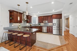 5540 N Glenwood Ave_009.jpg