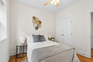 5540 N Glenwood Ave_011.jpg