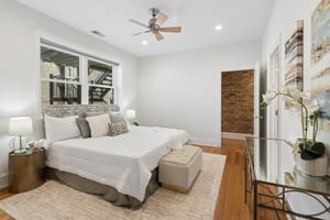 5540 N Glenwood Ave_015.jpg