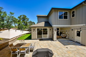Paver Patio for Entertaining