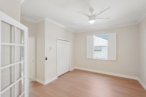 Harborage Dr-1005-021.jpg