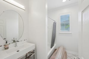 Harborage Dr-1005-026.jpg