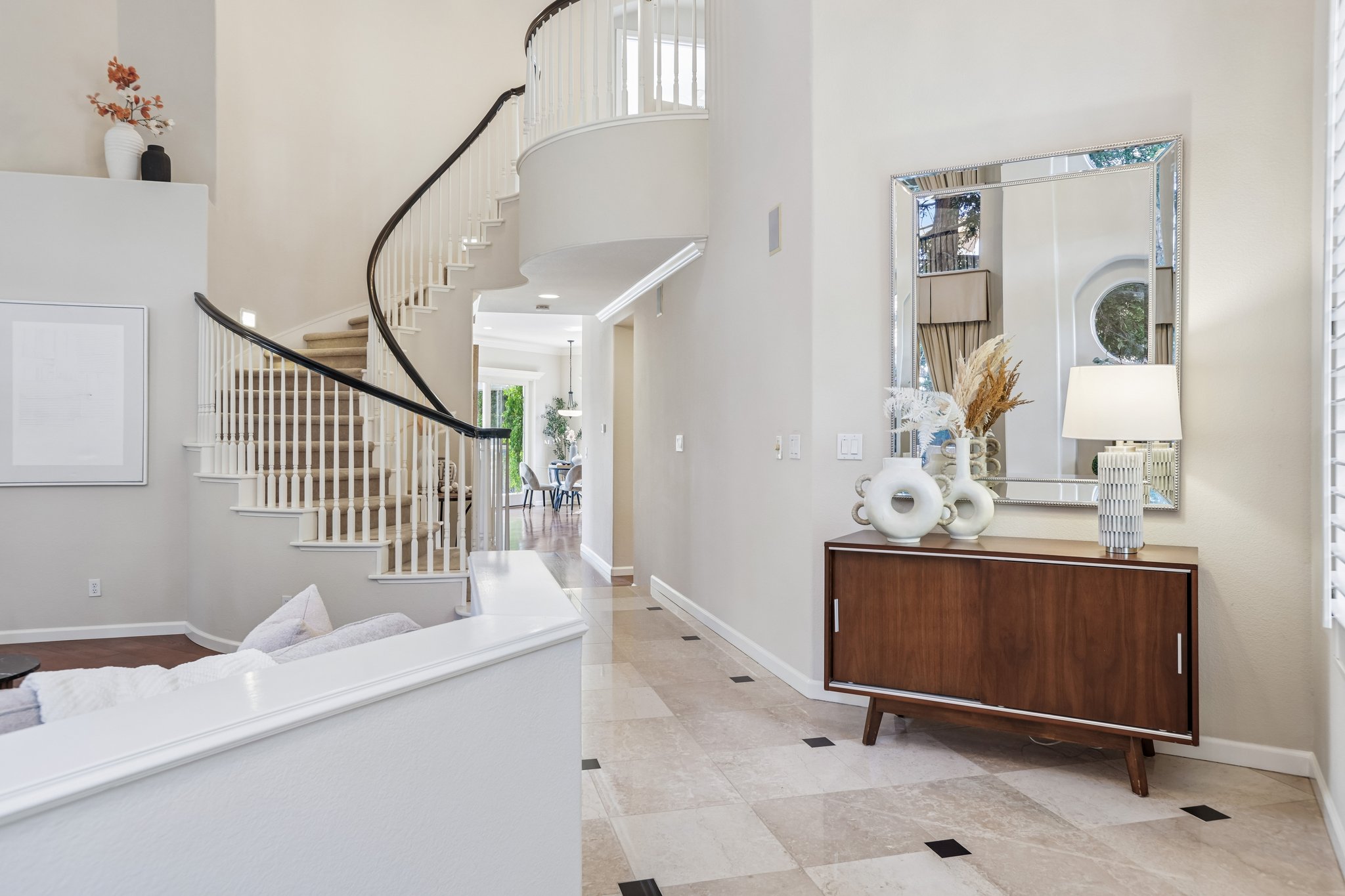 Morningside Dr-S2808-004.jpg