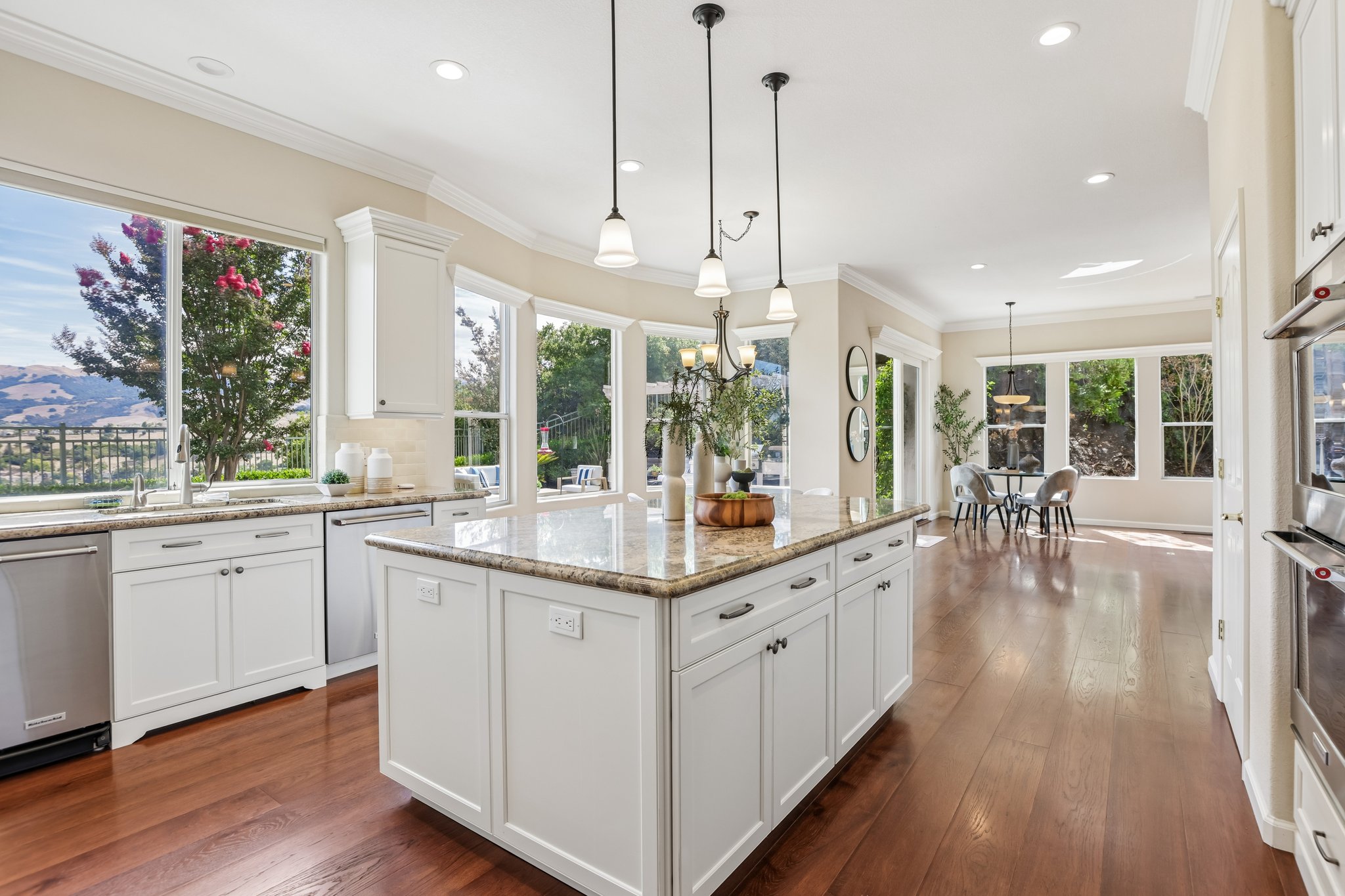 Morningside Dr-S2808-012.jpg
