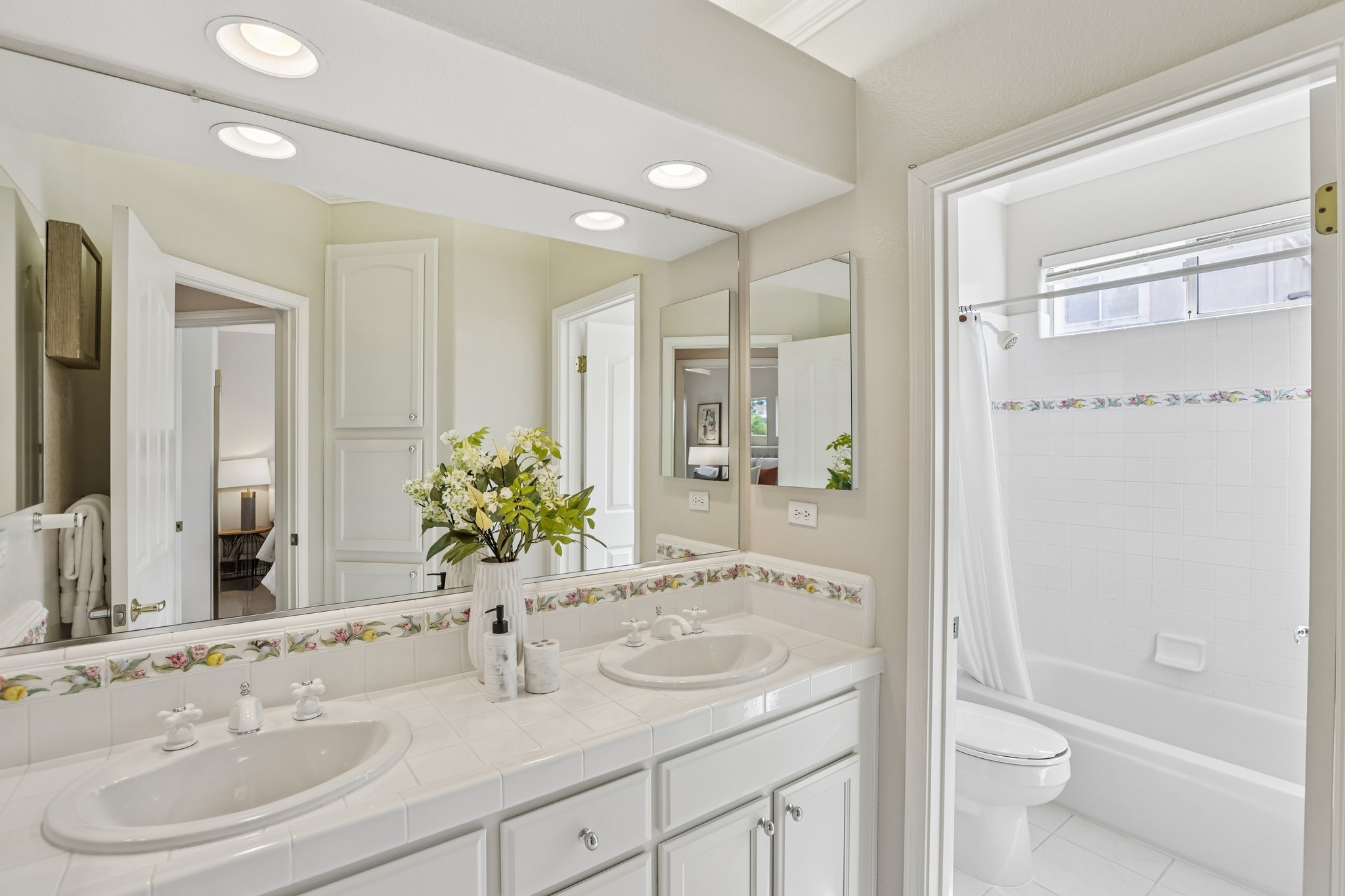 Morningside Dr-S2808-035.jpg