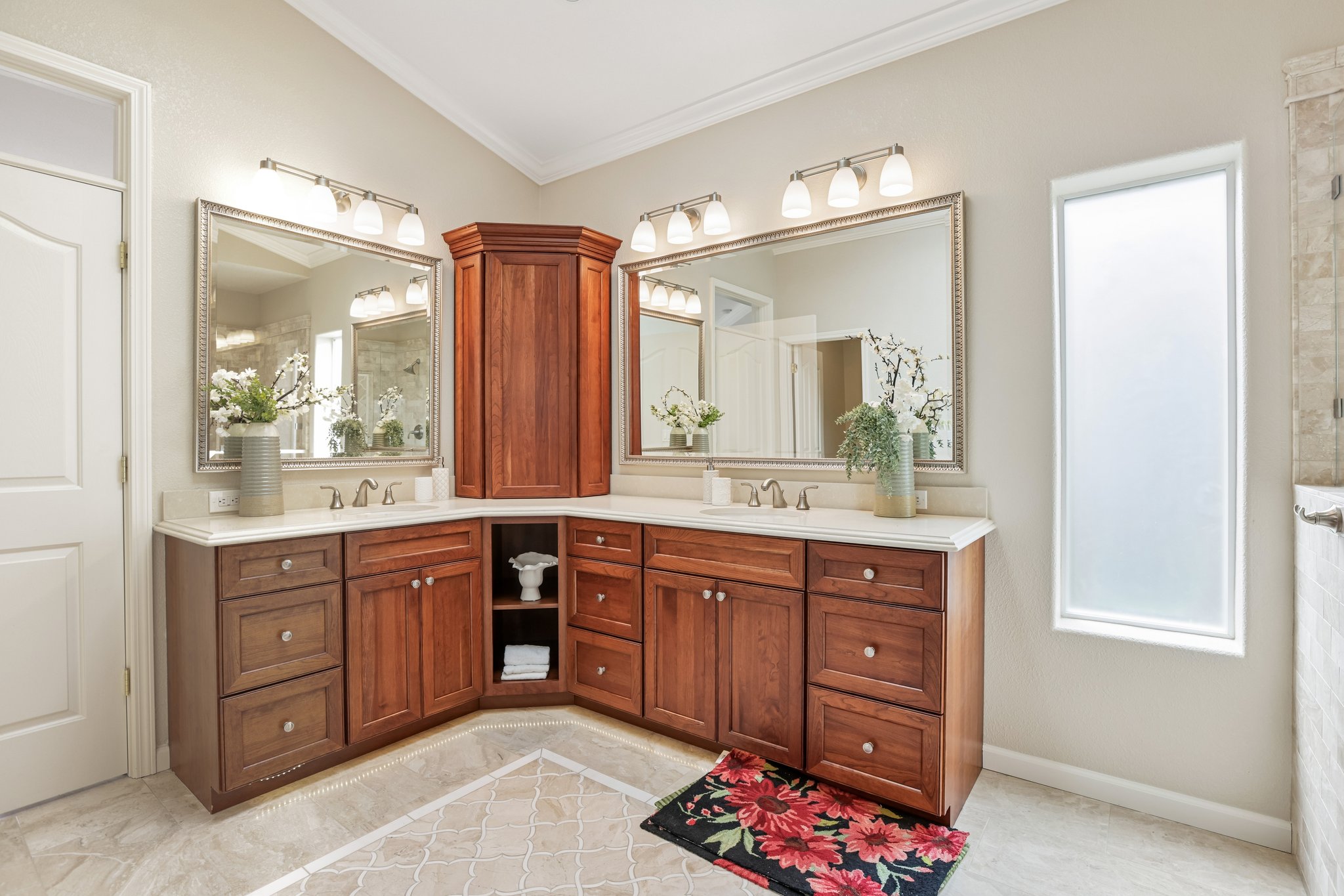 Morningside Dr-S2808-053.jpg