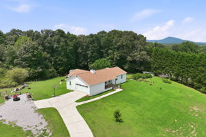  Photo 0