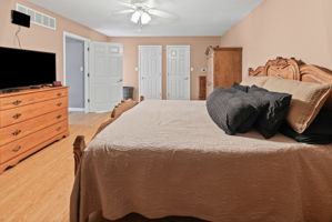  Photo 31