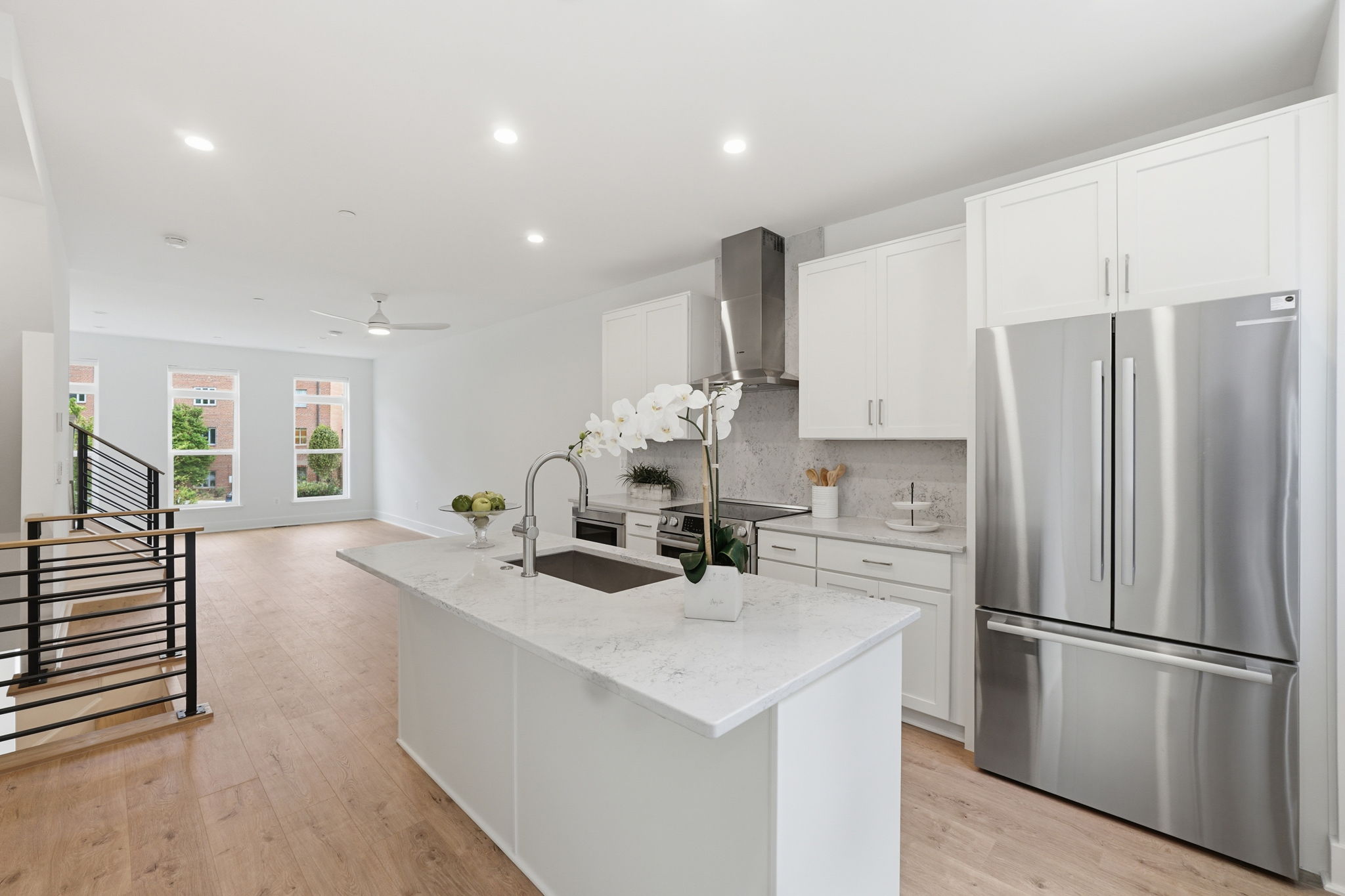 Gourmet Kitchen with Breakfast Bar