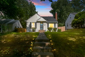 Welcome to 5549 27th Avenue S, a 1948 bungalow just a half-mile east of Lake Nokomis in the Wenonah neighborhood of South Minneapolis.