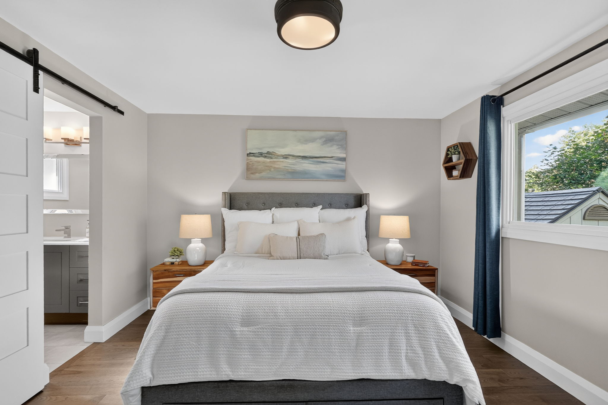  Photo 37