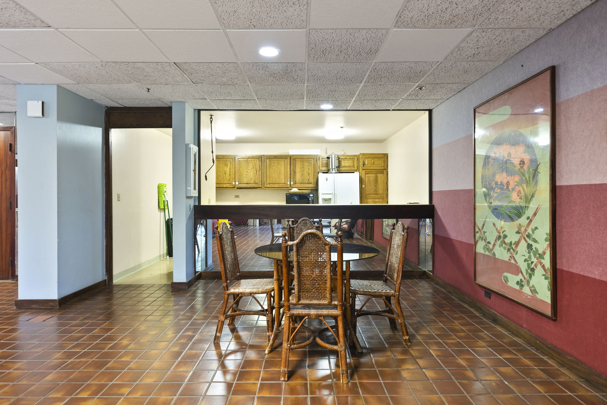  Photo 40