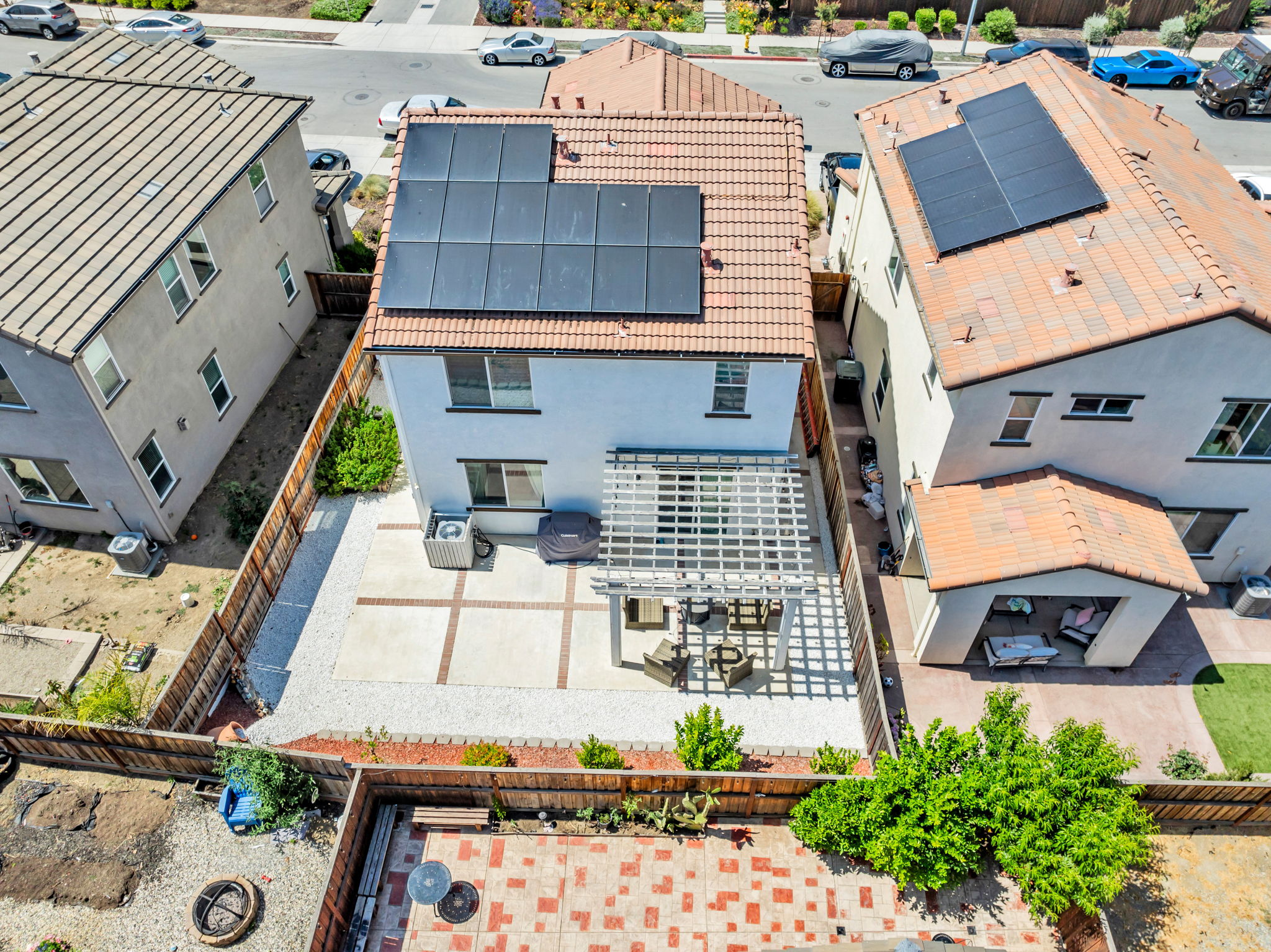 015_AERIAL_ 555 Sparrow St 