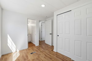 025_F8_555 Umbarger Rd 31