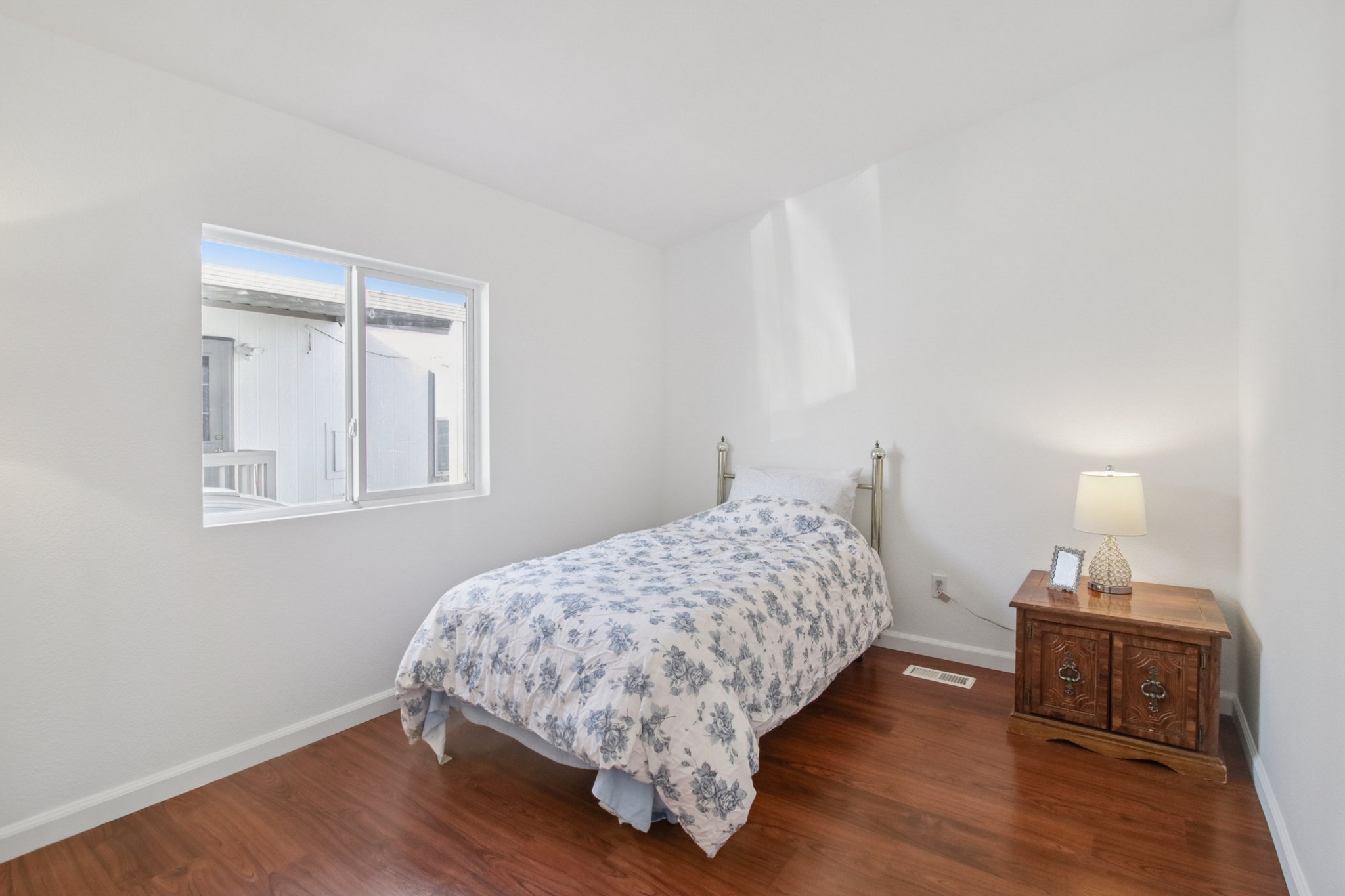 Umbarger Rd-S0901-021.jpg