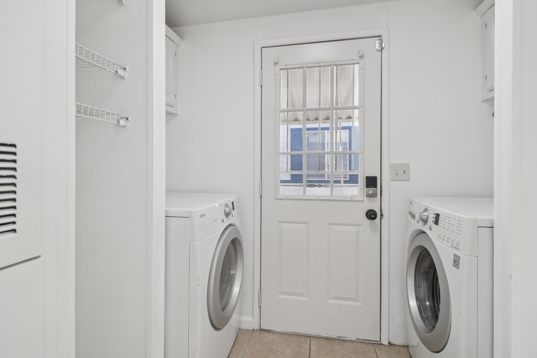 Umbarger Rd-S0901-026.jpg