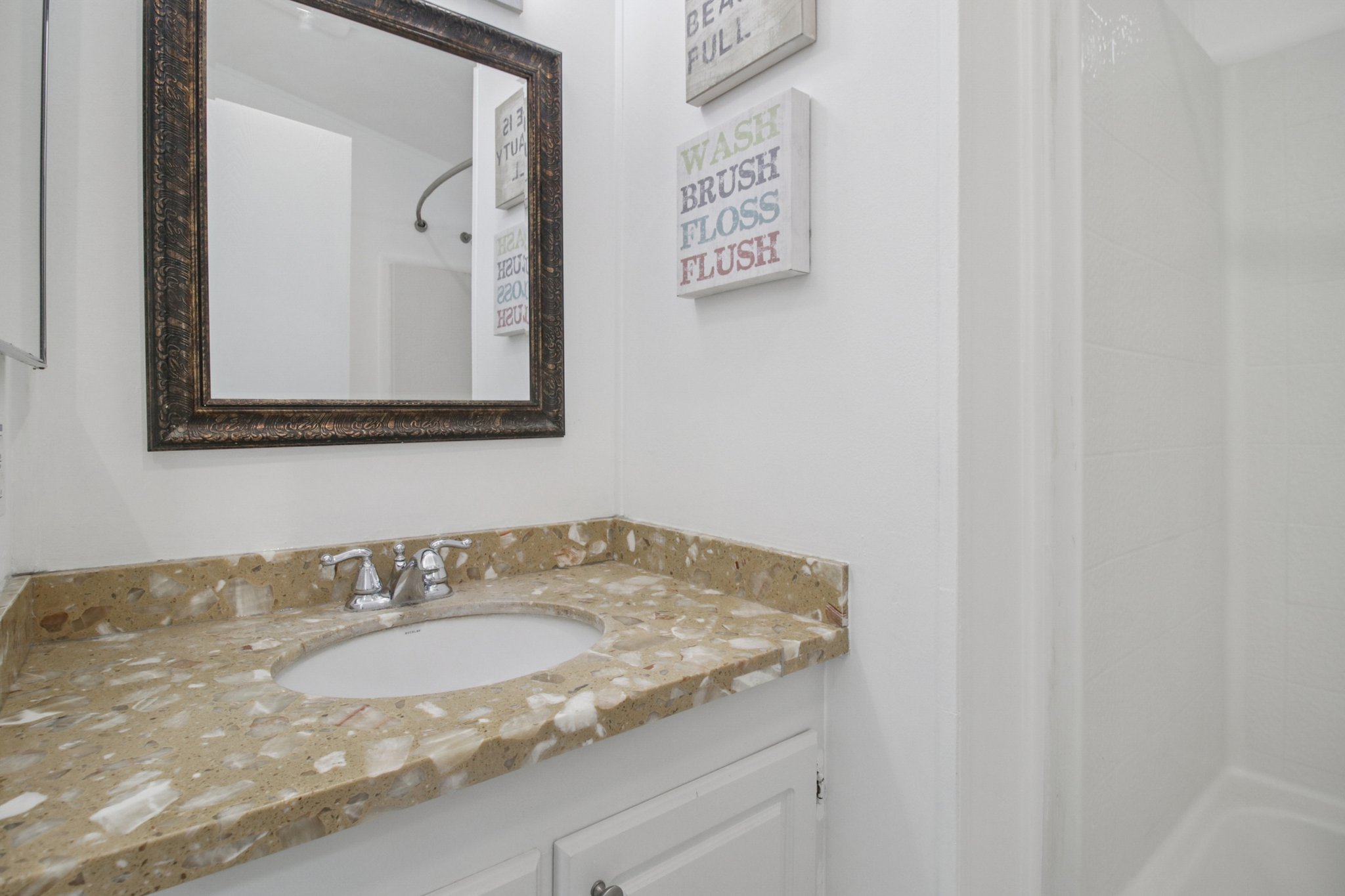 Umbarger Rd-S0901-027.jpg