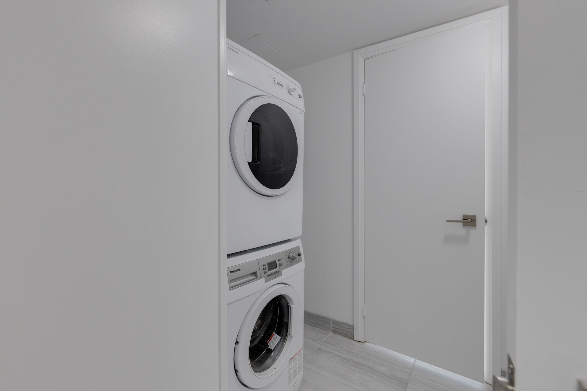 Toronto property showcase — delivered property photograph 16