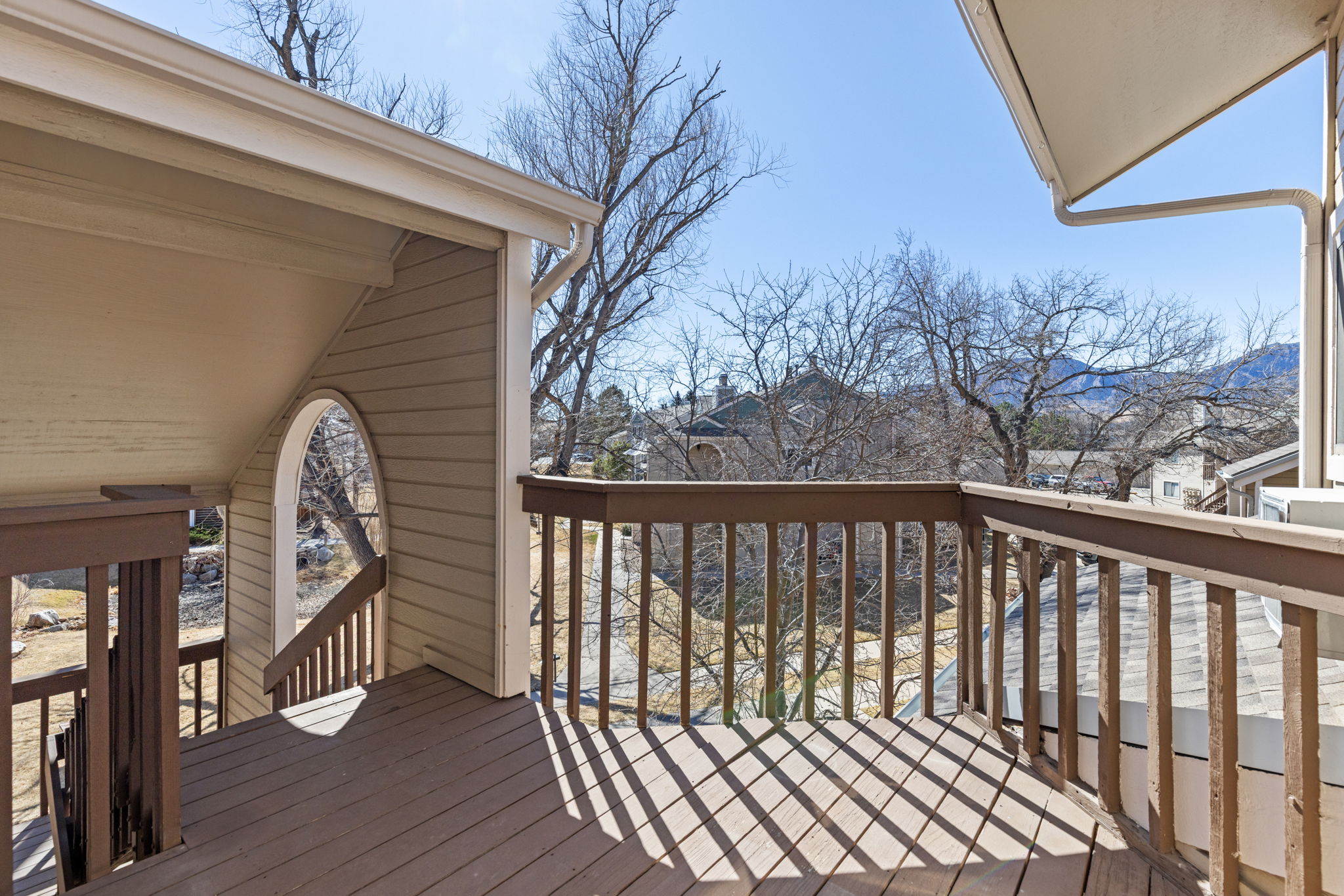 Delightful private deck with inspiring vistas