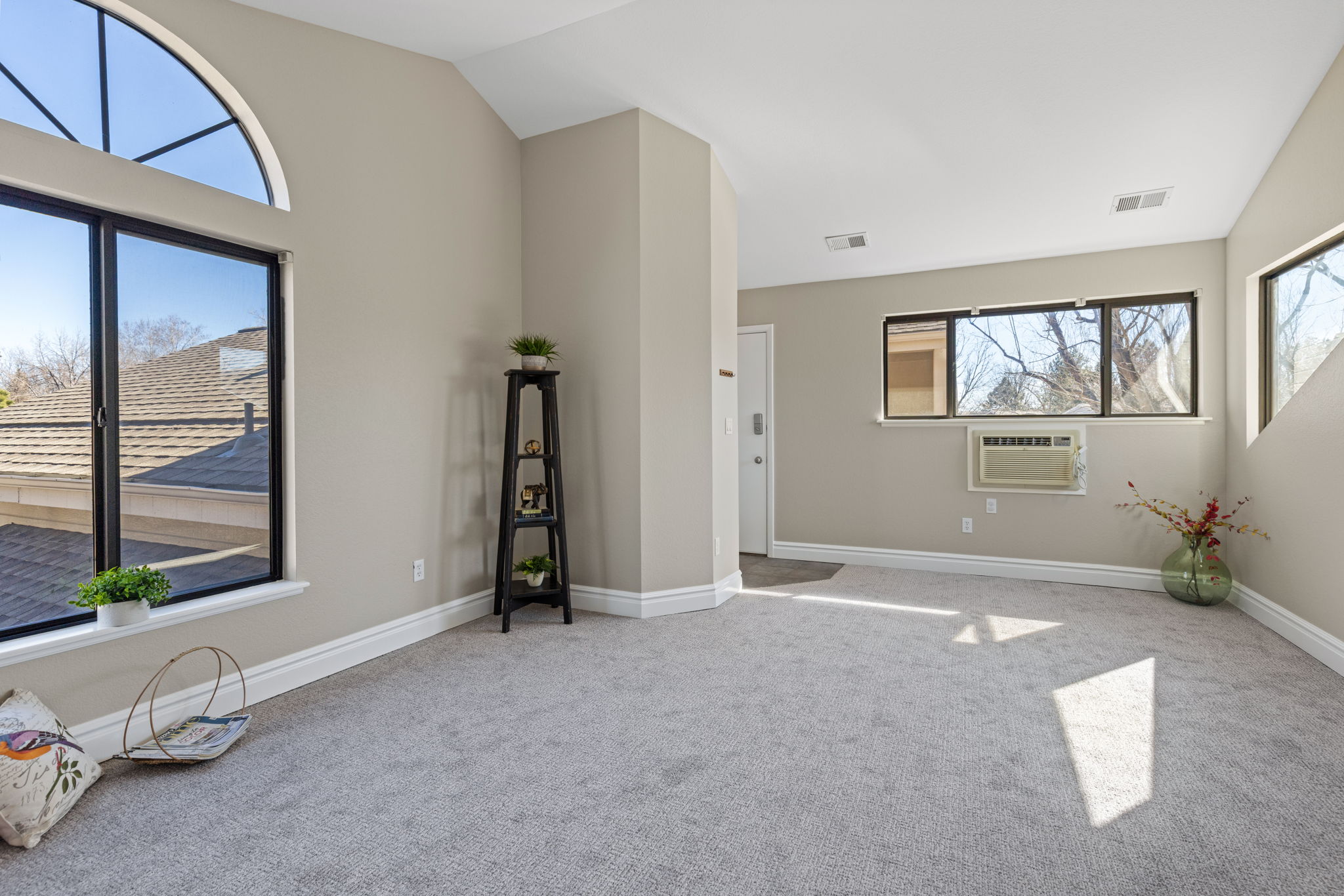 Comfortable layout, open and bright, with 706 Finished SqFt